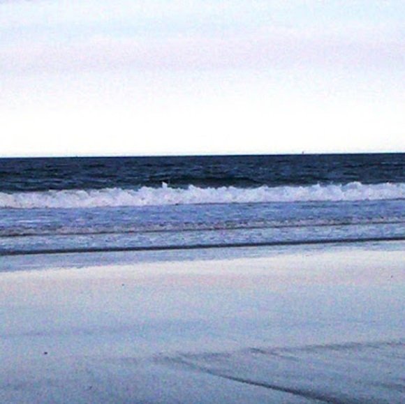 Meet your Posher, Janet - Picture 1 of 1